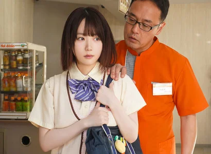 Anh chàng quản lý đương đầu với em gái lấy trộm đồ trong cửa hàng