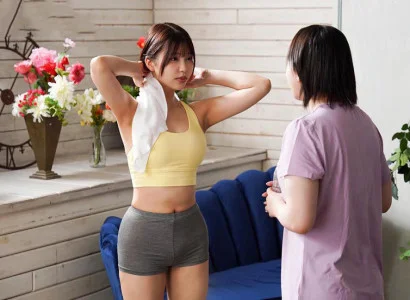 Em gái dáng chuẩn tham gia buổi tập yoga và bị chén